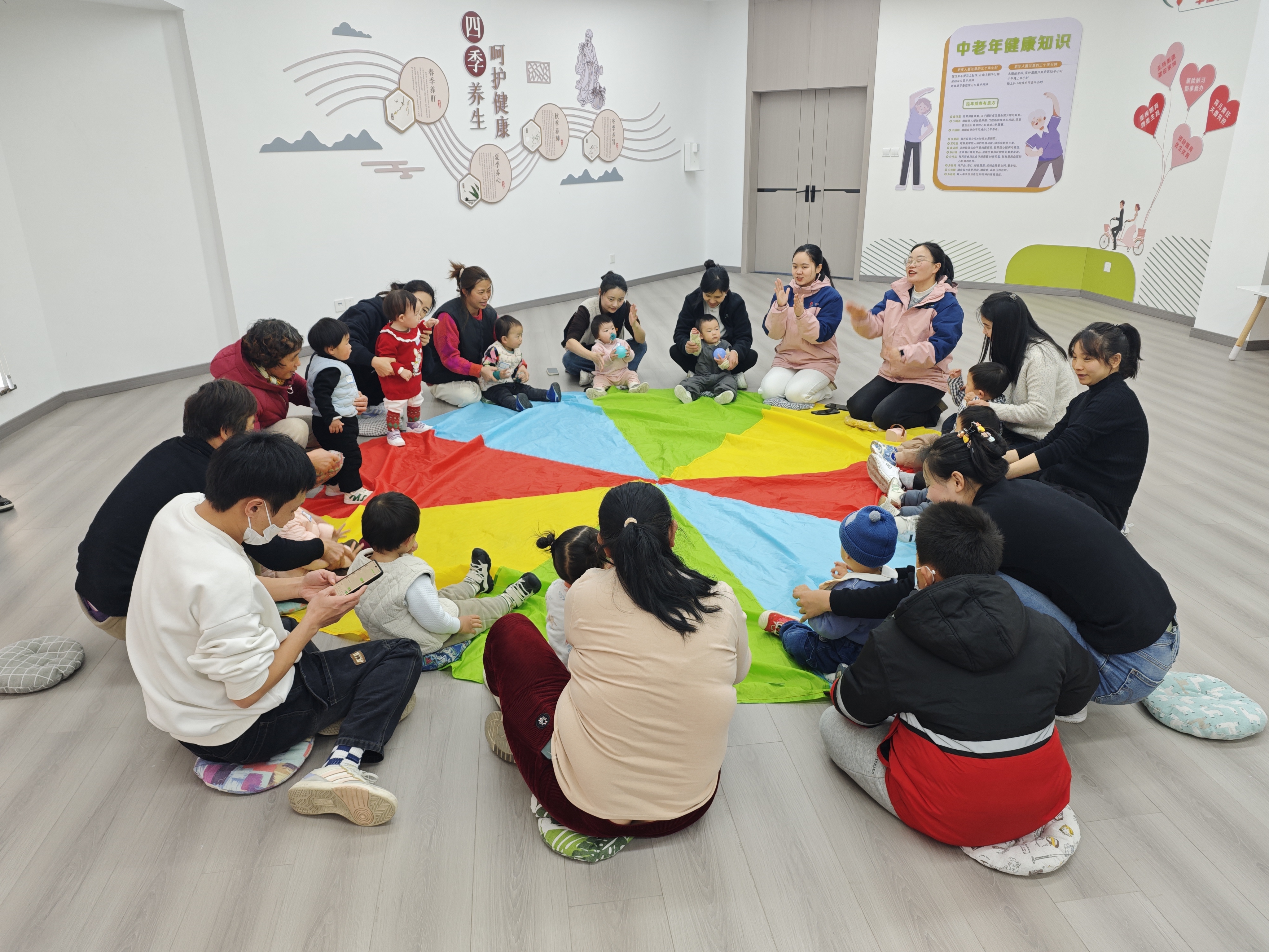 破解“养娃难”！昆山花桥给出“普惠托育样本”