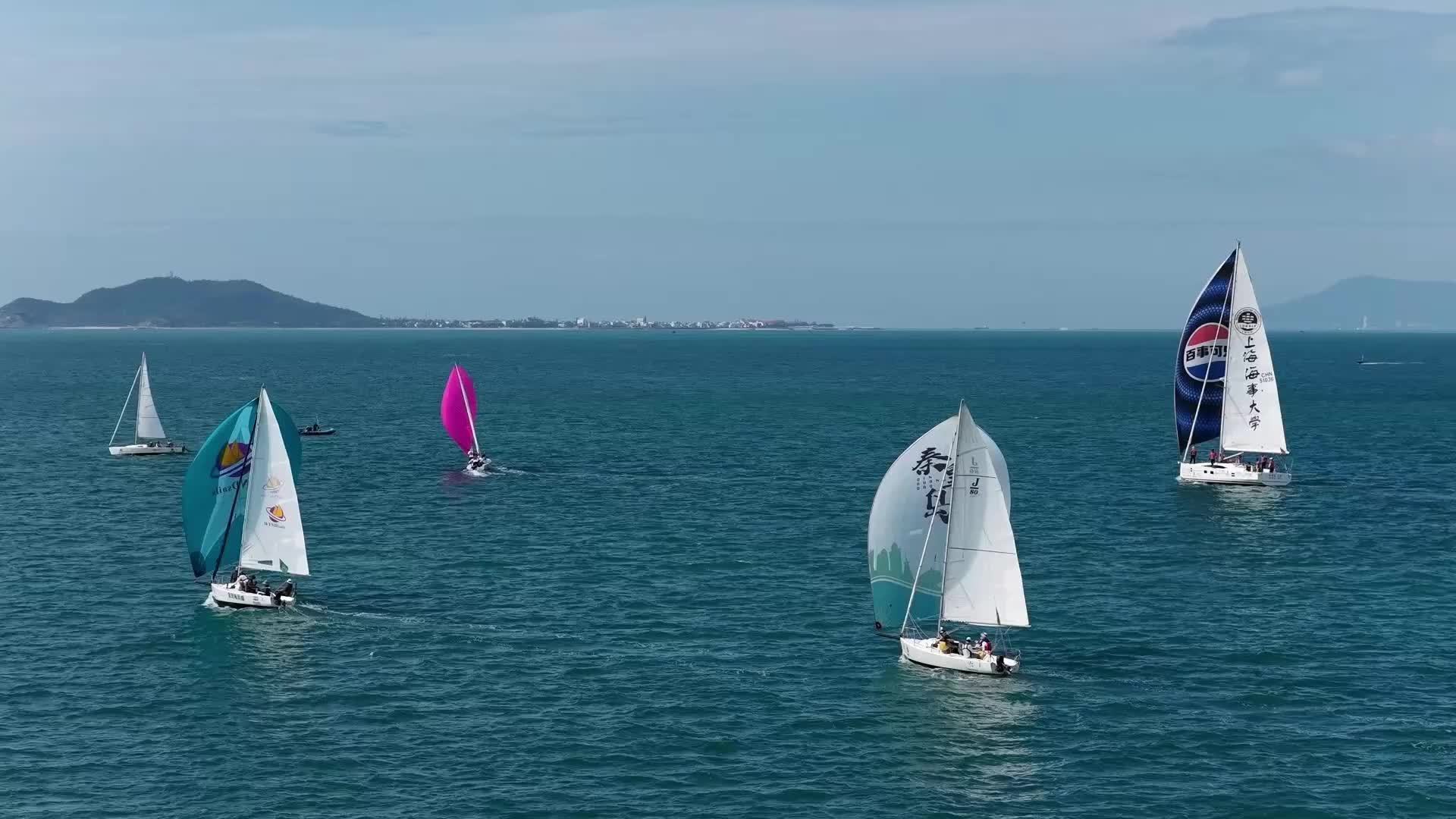 第十四届环海南岛国际大帆船赛全环拉力赛起航