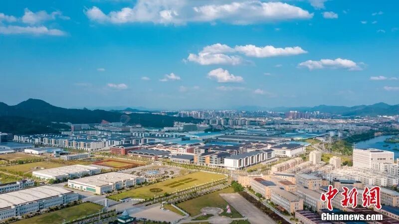 航拍下的景德镇高新区。 景德镇高新融媒供图