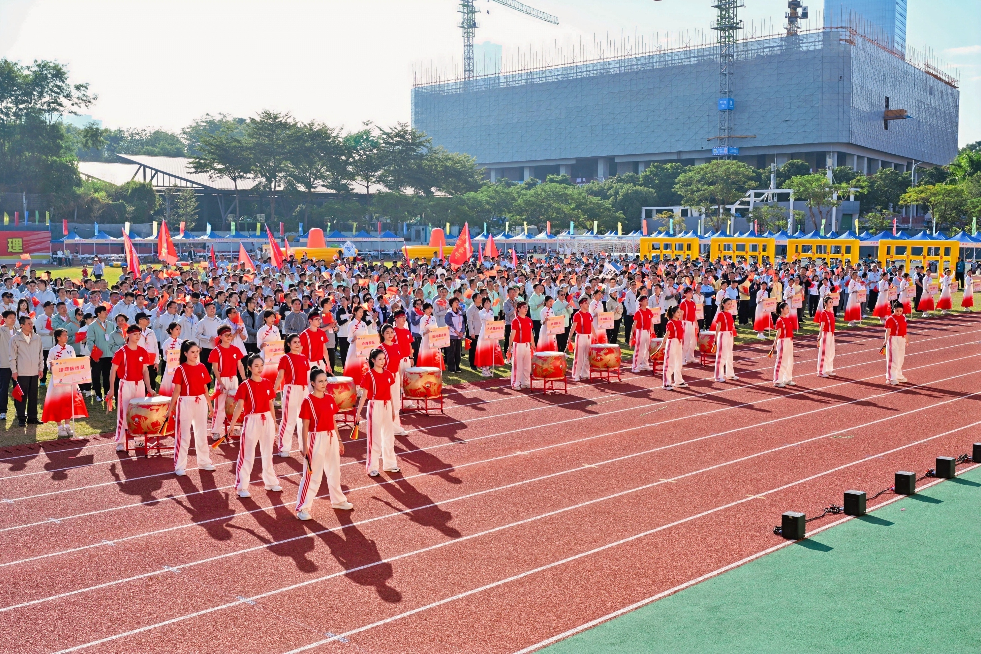 千余名南山干部职工同场竞技 趣味运动会凝聚奋进力量