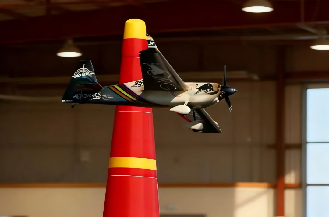 冠军对决,免费体验!珠海国际室内飞行表演赛时间公布