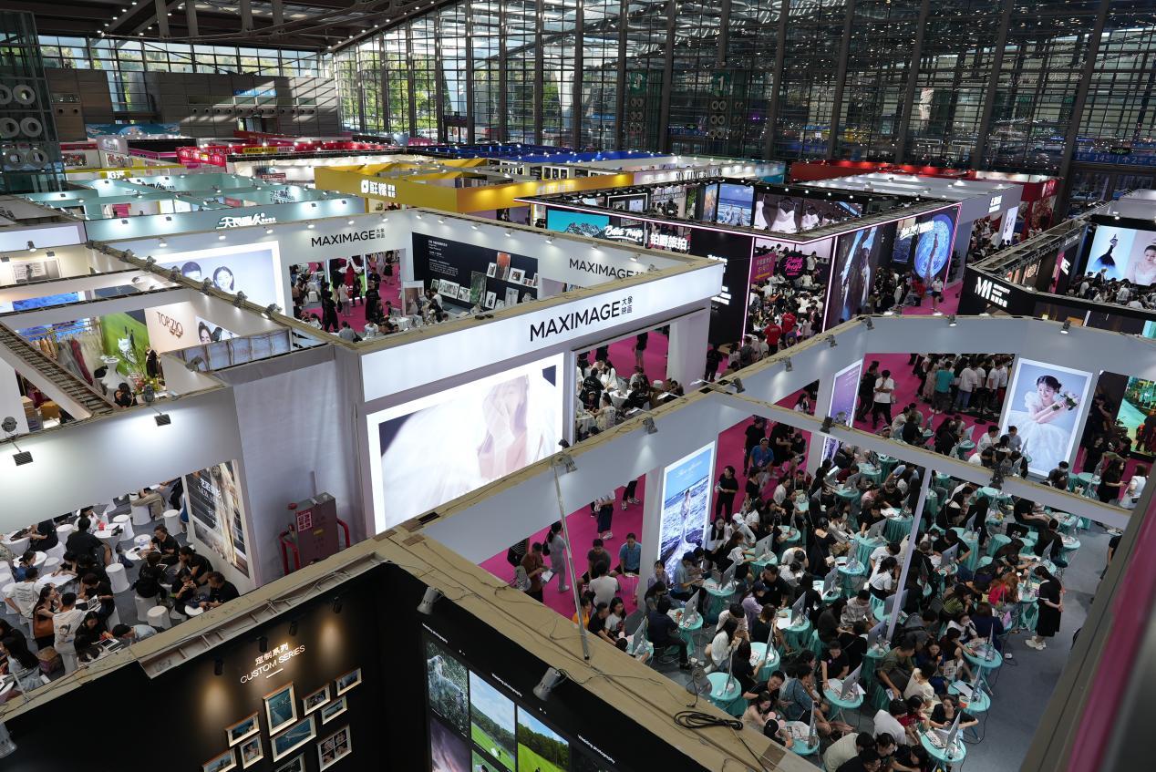 往届婚博会现场