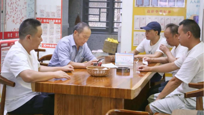 从福彩销售站到家乡的“公益桥梁”