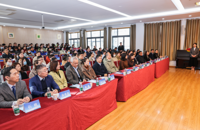 中大医院八位专家出任南京市鼓楼区健康副校长