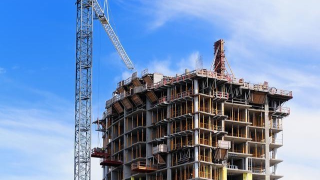 凤凰晚报|内部信风波后俞敏洪再致歉,为何员工不能共情?