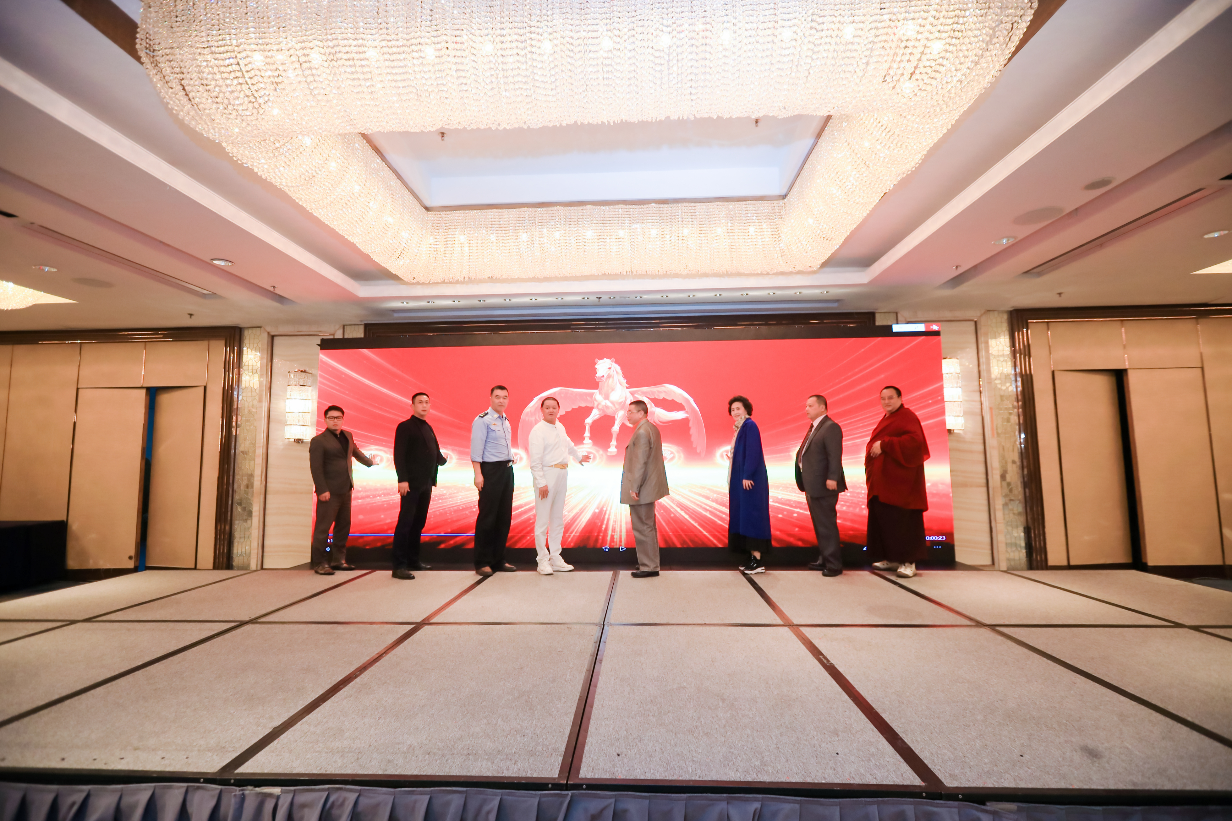 生命源医学科技启动大会在深举行 赋能健康新生态