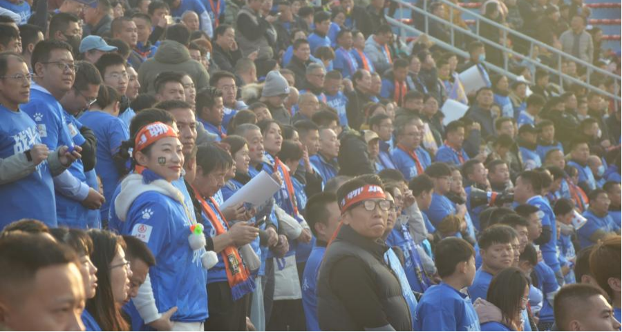 鲁超联赛收官战：聊城传奇携球迷热血创佳绩 泰安主场夺冠