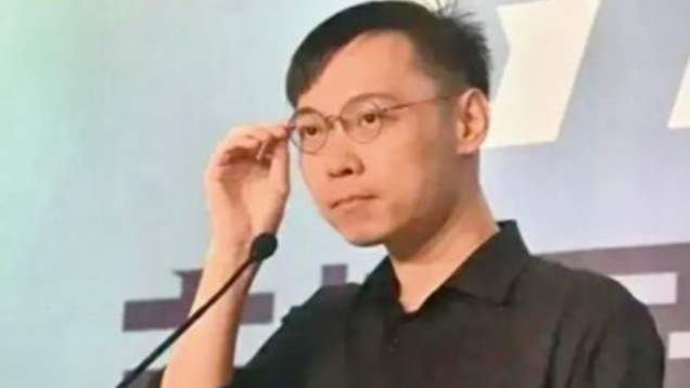 小红书被民进党当局封禁一年，郭台铭前发言人痛批：一群白痴