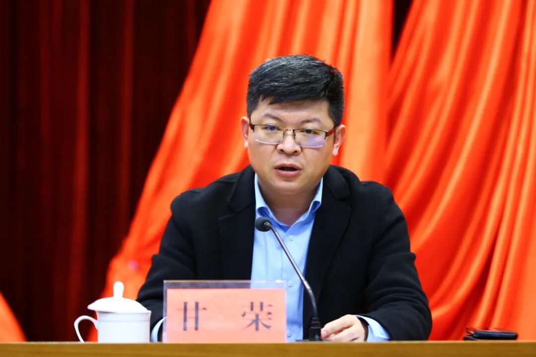 市南区新添一位区委常委