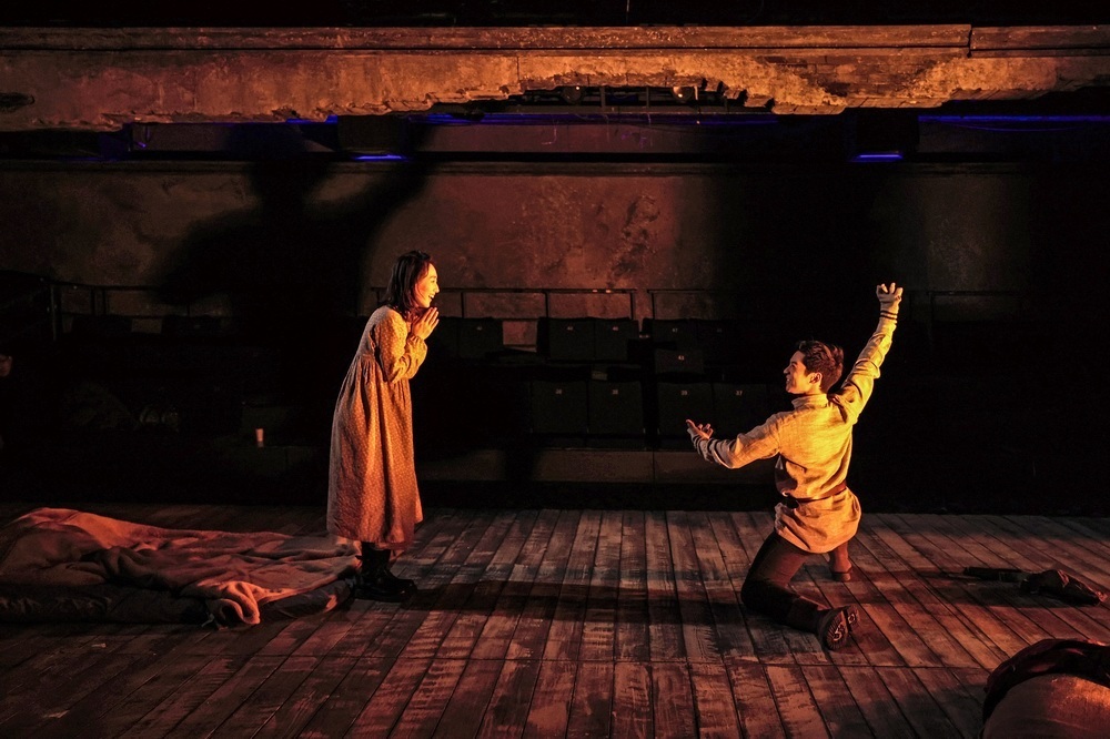 《我可怜的马拉特》剧照，该剧由林丛执导。