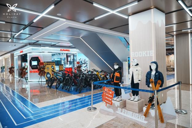 华南首展「娃三岁花间奇想」限时快闪店暨「乐土屋拓邦 The Land Studio」双活动盛大启幕