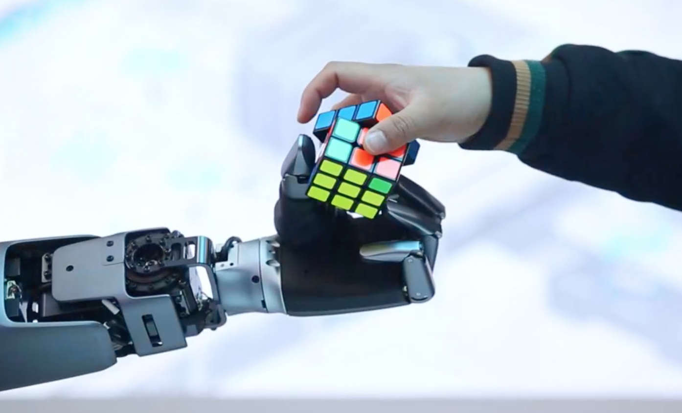 凤见第207期：江西“智造”与机器人共赴未来