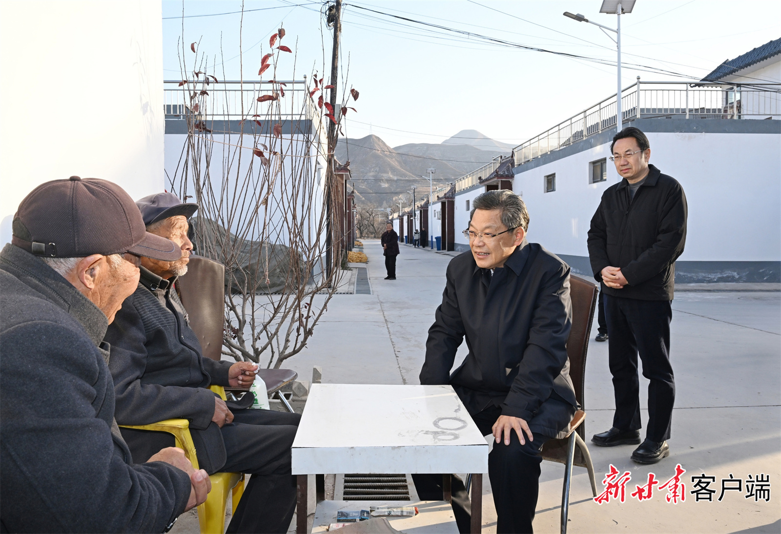 甘肃生态搬迁一期收官在即，将如何影响安置点居民生活？