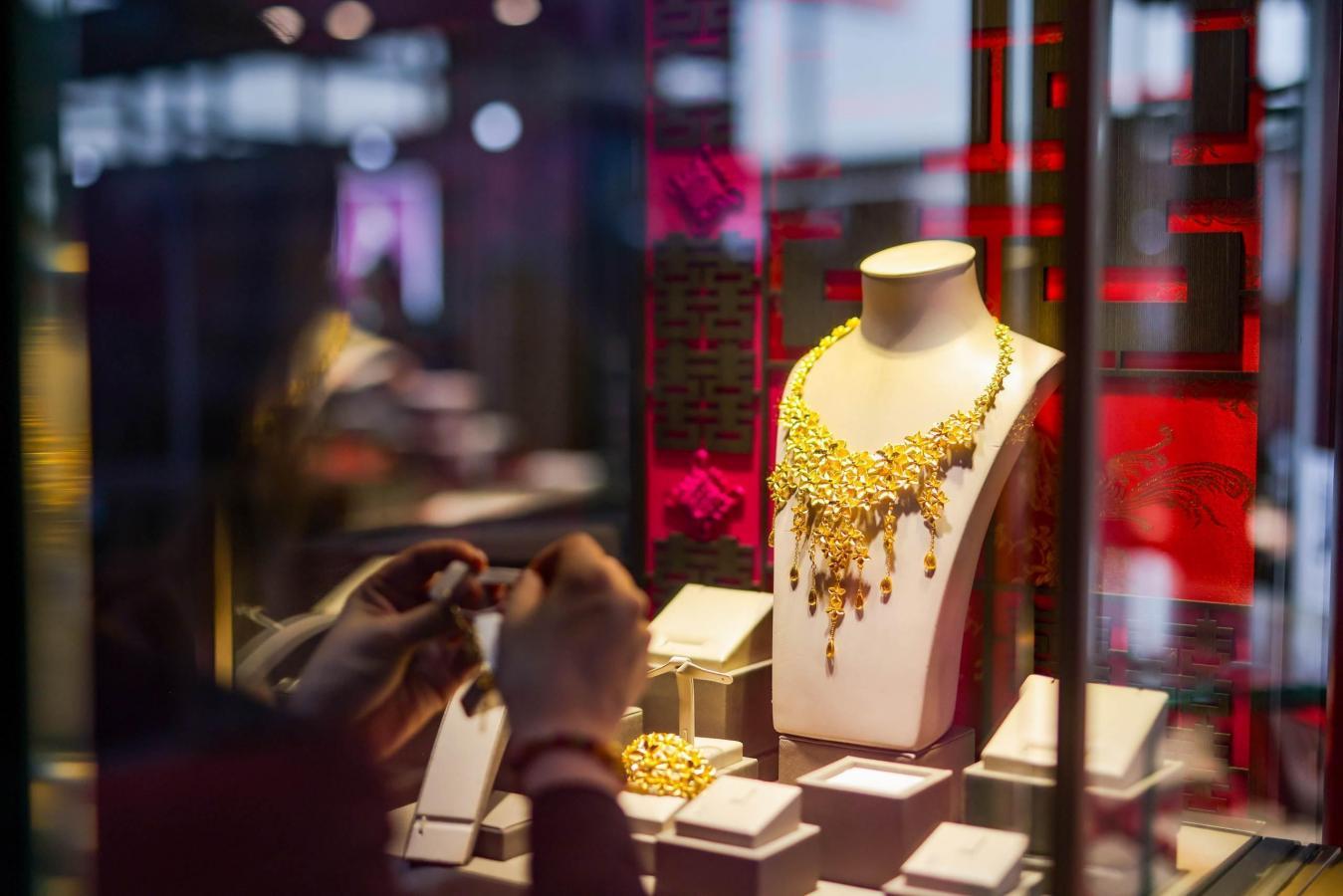 “美丽经济”串珠成链！伦教开启“含金量”满满的珠宝时尚文化盛宴