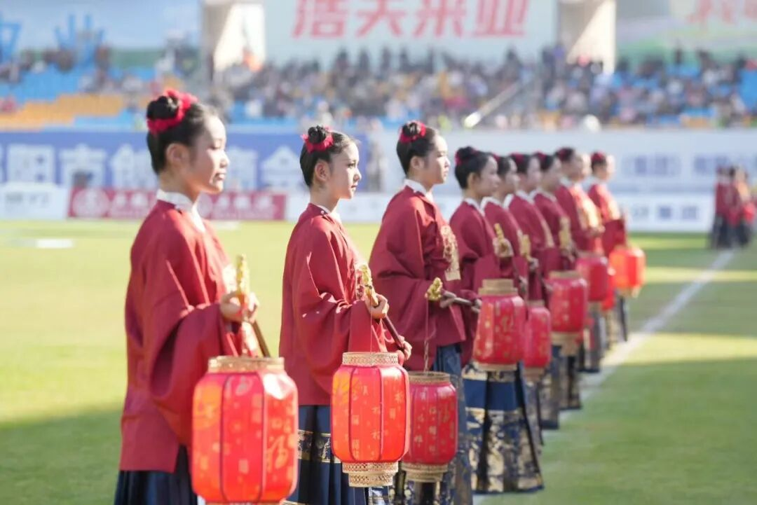 《云山下的乡愁》：一首唱响千年古城风骨与梦想的乡愁