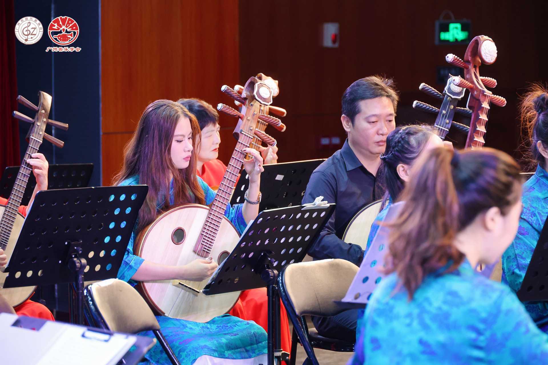 深圳市龙岗民族乐团荣获第十六届广东音乐邀请赛金奖