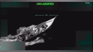 美袭击“贩毒船”最新细节披露:眼睁睁看幸存者挣扎1小时后投下2枚导弹!