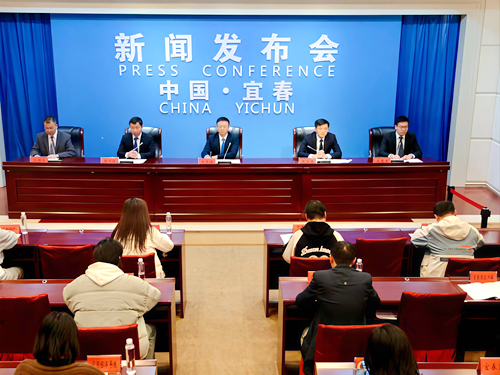 新闻发布会现场