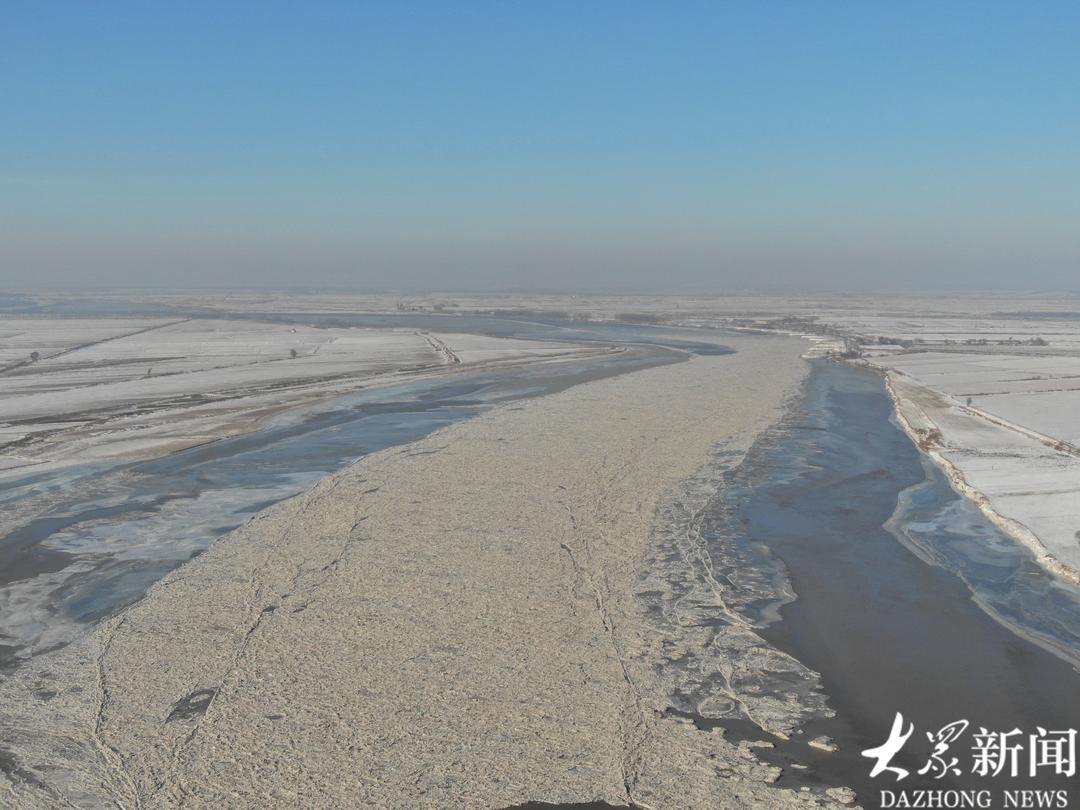 ◆黄河山东段历年流凌封河图片 图片来源 山东黄河河务局