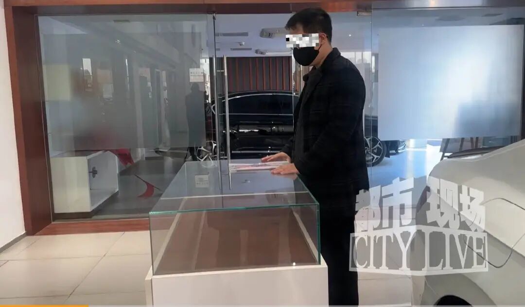 在江西智光汽车4s店买车遇中途“加价” 消费者还得“倒贴”