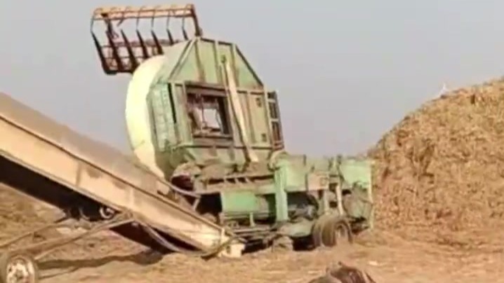 男子掉入草场粉碎机身亡，妻子：婆婆亲眼目睹，绞得就剩一条腿