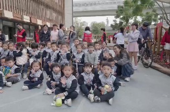 深圳市滨苑幼儿园（龙华）运动专题教育月正式启动 家园社协同育人，共筑幼儿健康成长新平台