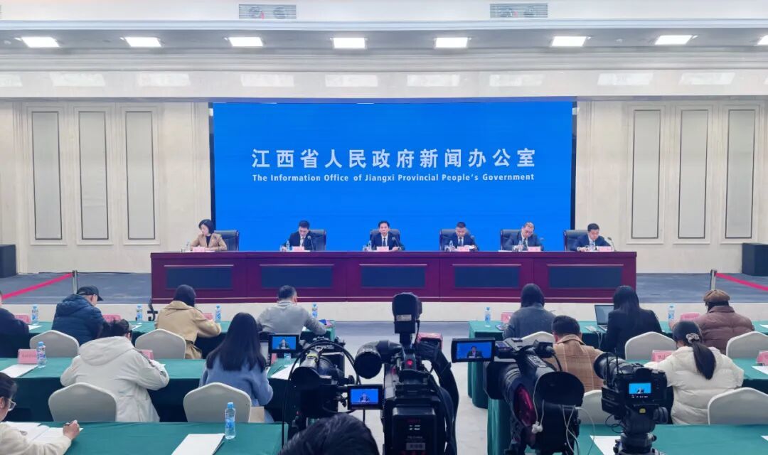 发布会现场图 摄影:饶梦露