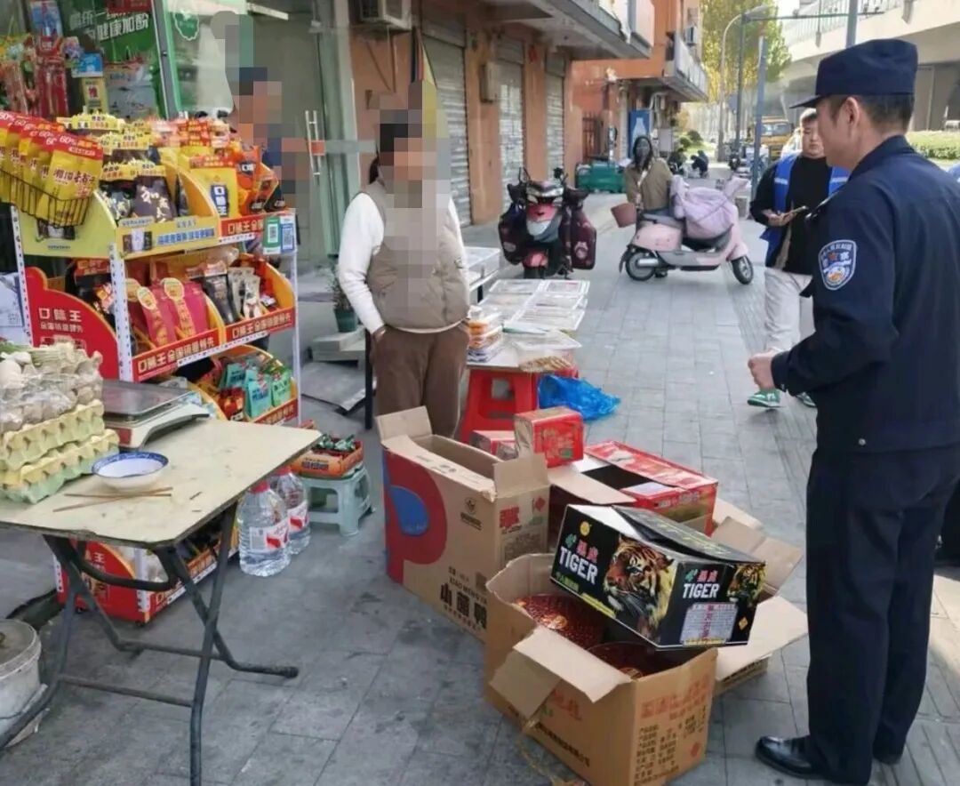 合肥查处3起涉烟花爆竹违法行为,1人被行拘凤凰网安徽_凤凰网