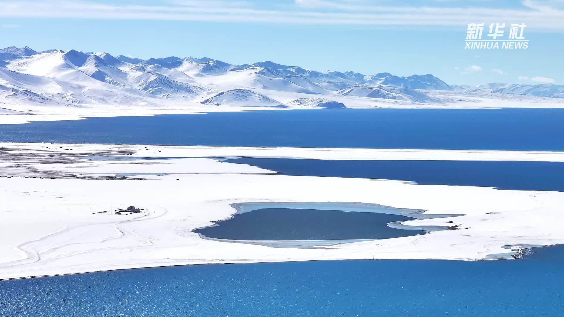 西藏：鸟瞰冬日纳木错
