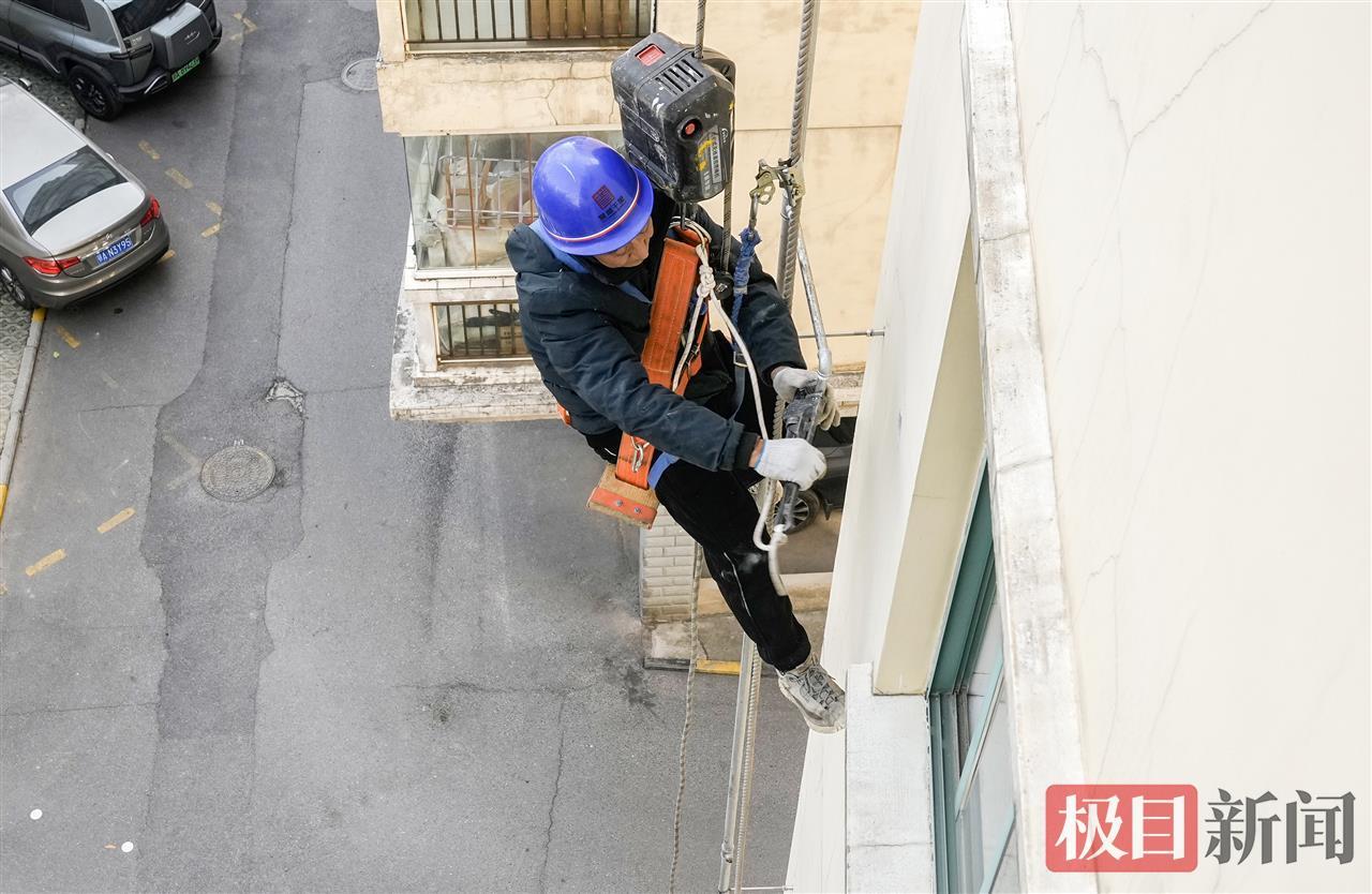 燃气管道正在改造中