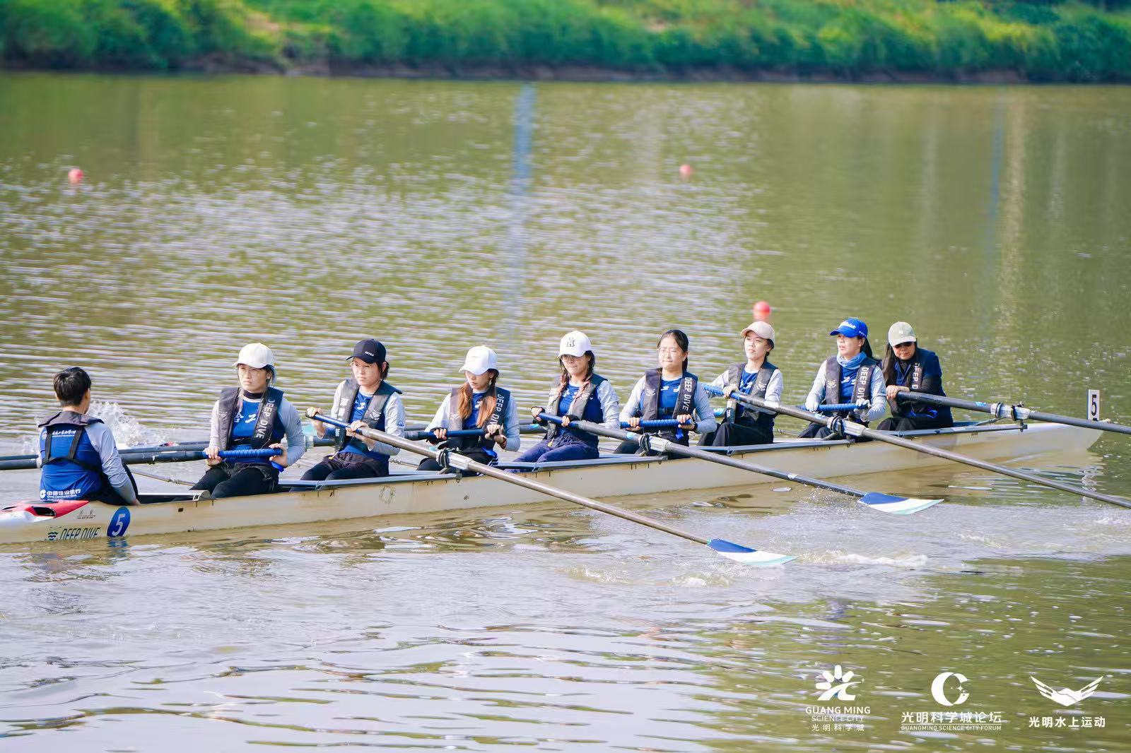 碧波之上,千帆竞发!光明科学城赛艇挑战赛“燃爆”茅洲河