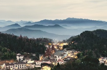 解锁九华山初冬浪漫：人间烟火气与千里江山图同框