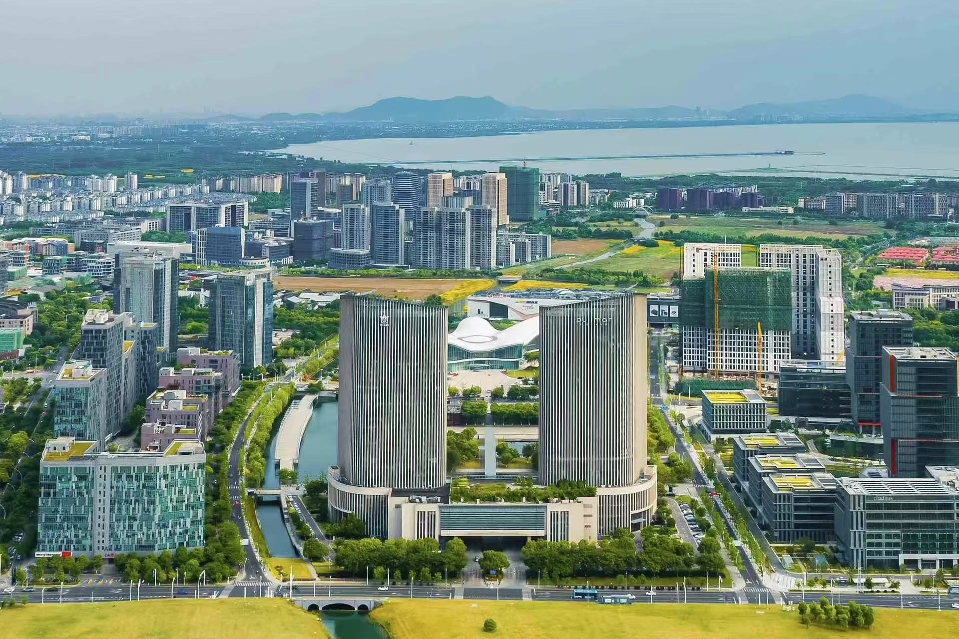 迈向世界一流！无锡高新区产业跃升的硬核五年