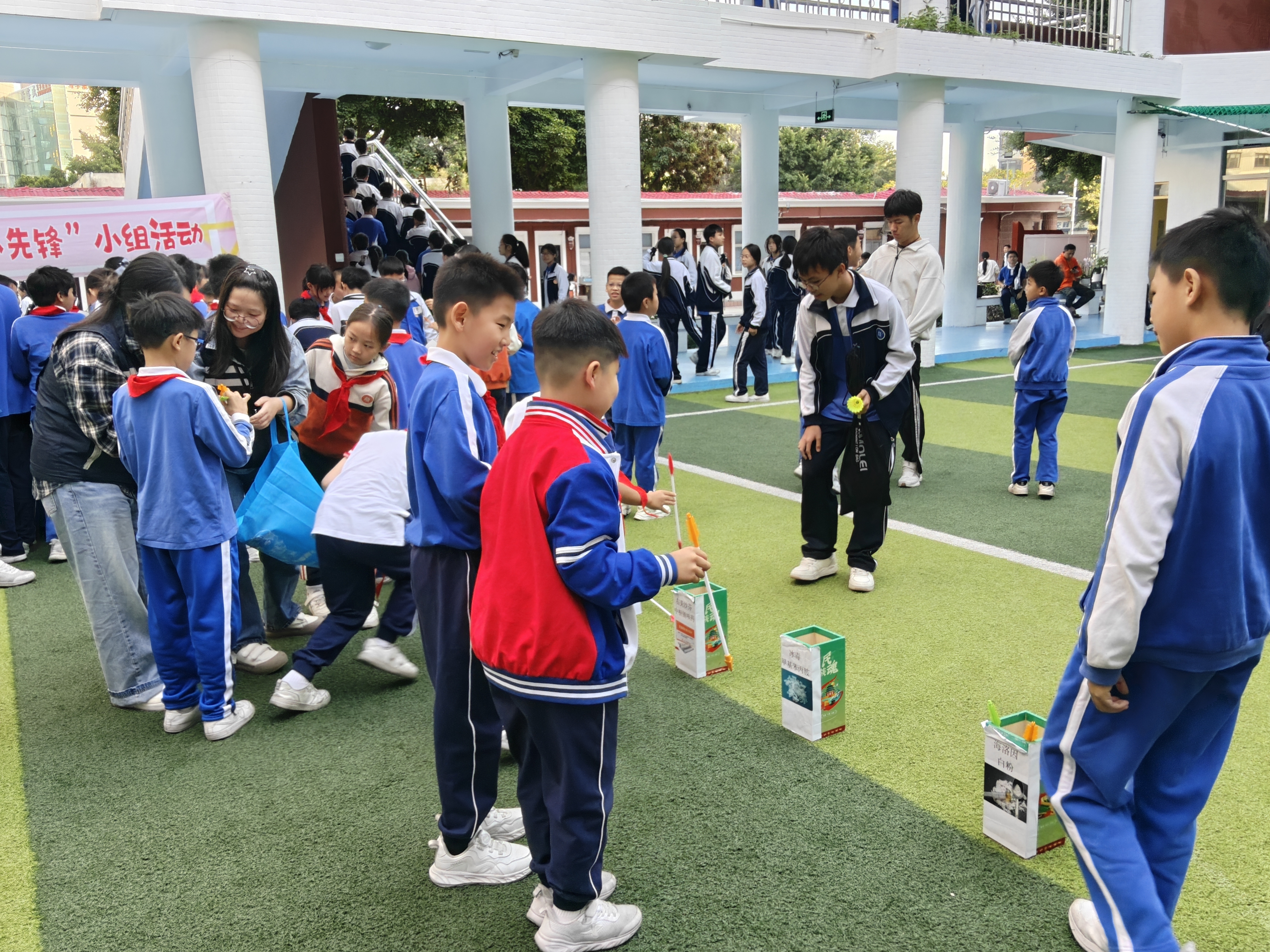 禁毒先锋共合作,开展禁毒实践宣传活动