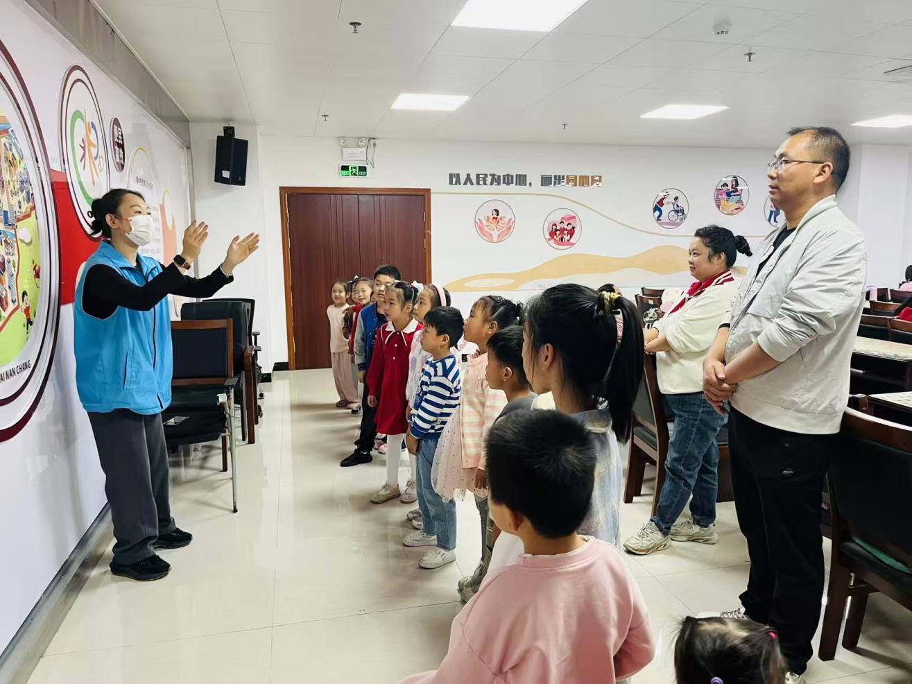 “百千万工程”进社区，指尖“植”愈润心田——南昌社区创新开展心理健康促进行动