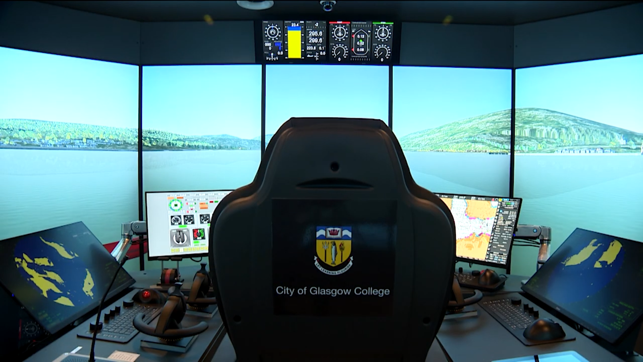 格拉斯哥城市学院建造的欧洲顶尖船舶模拟器