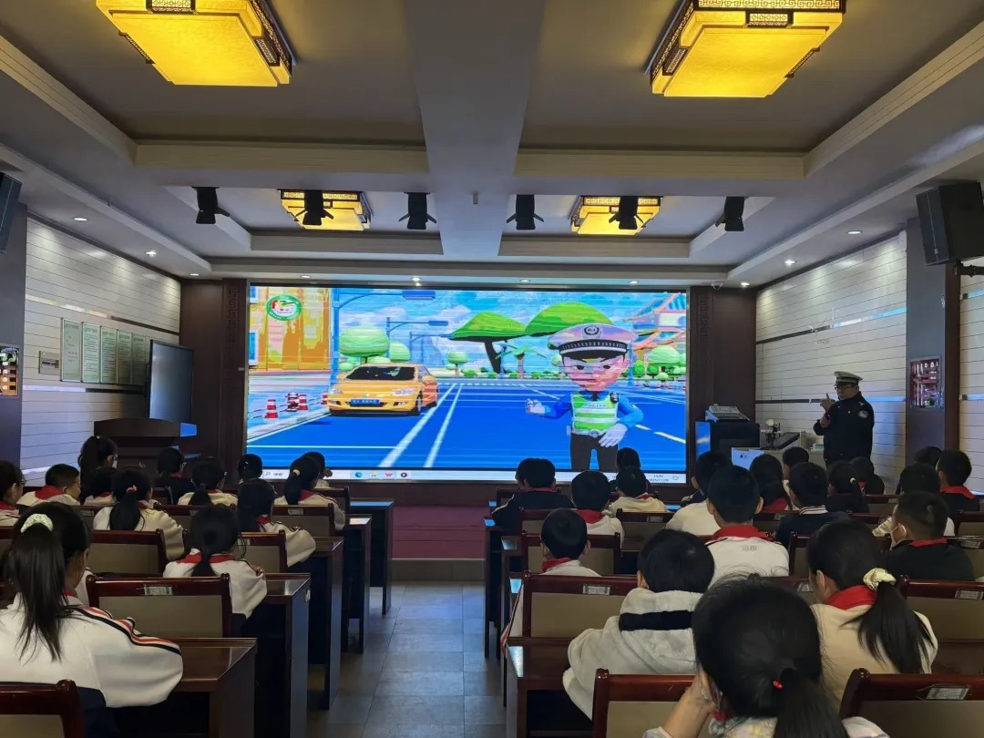 守护安全，“童”行你我！济南市博文小学开展“全国交通安全日”系列主题活动