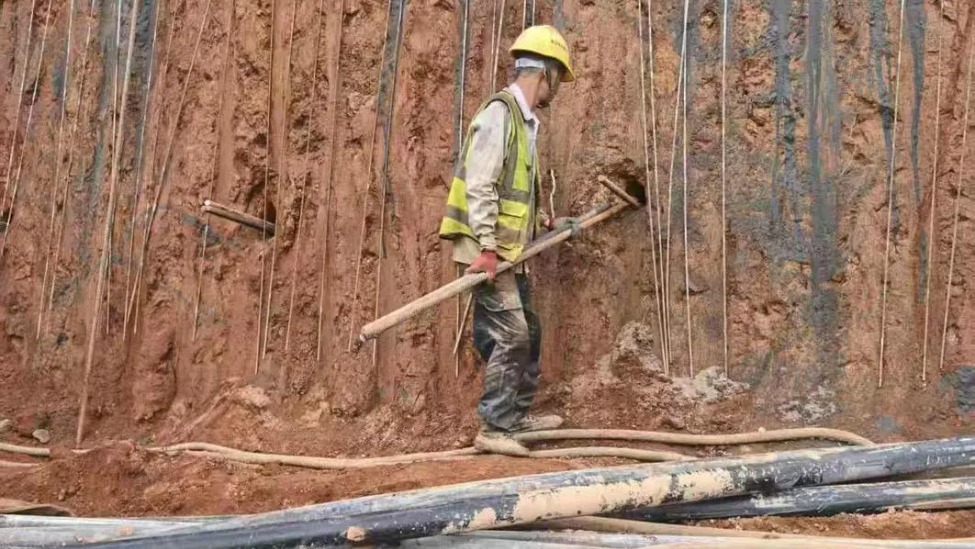 凤凰早报|廉政公署就香港火灾已拘捕11人;委内瑞拉强烈谴责美国