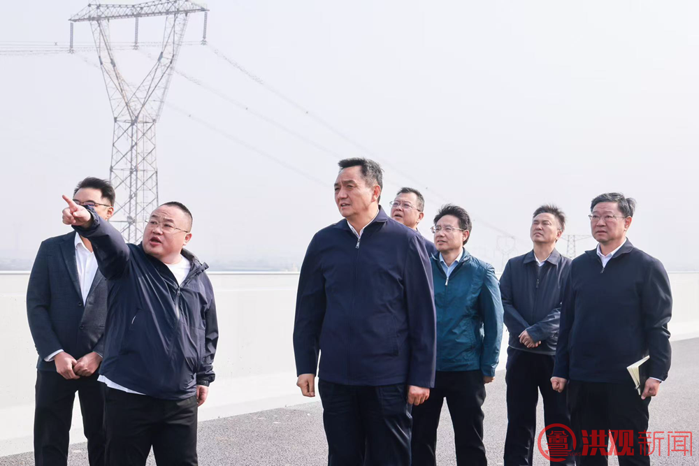 李红军调研南昌隆兴大桥公路段开通准备情况