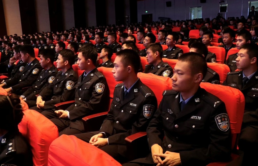 江苏警官学院国防教育主题思政课