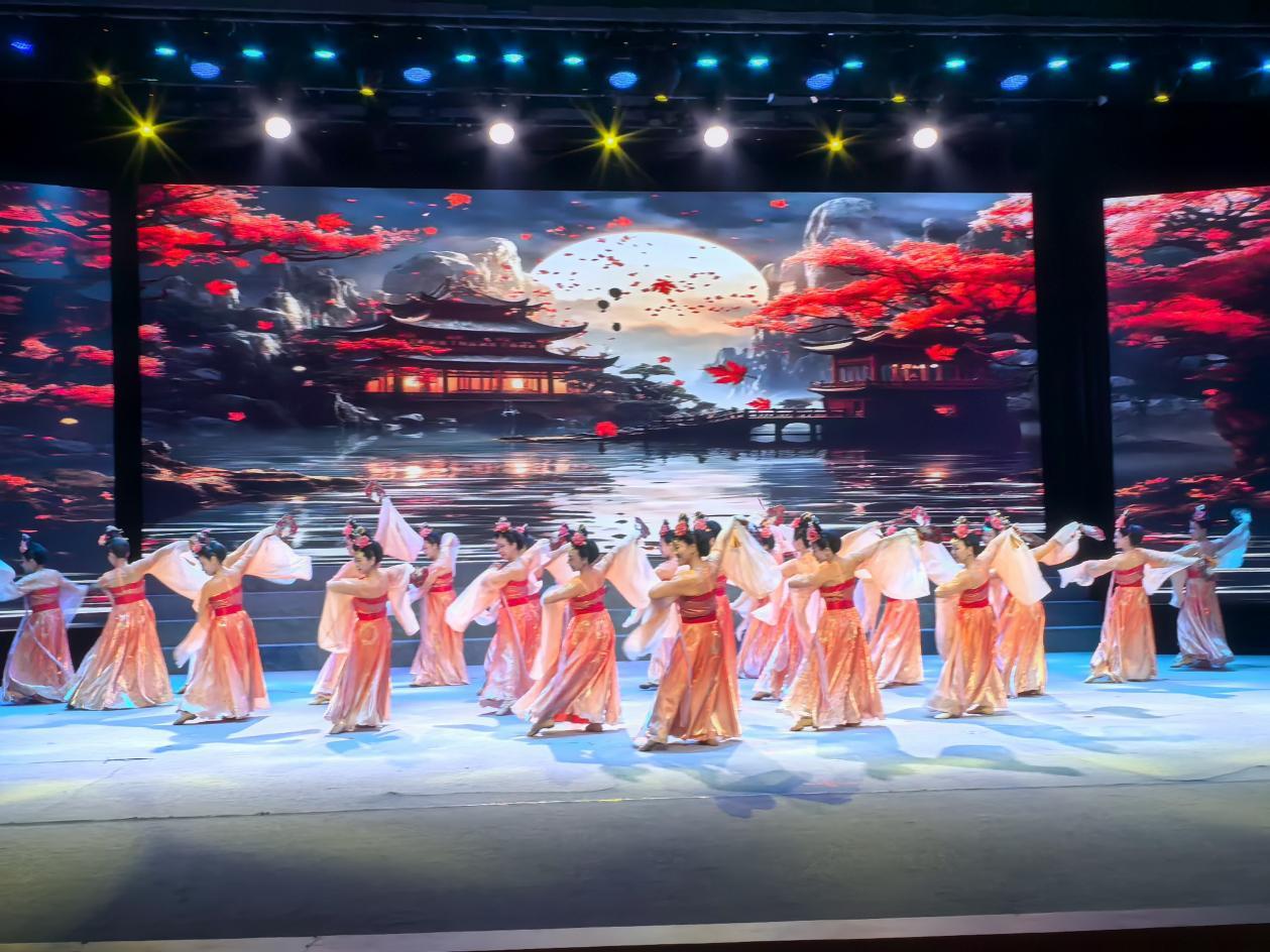 2025济宁“舞动四季”秋季汉唐舞公益培训班圆满收官