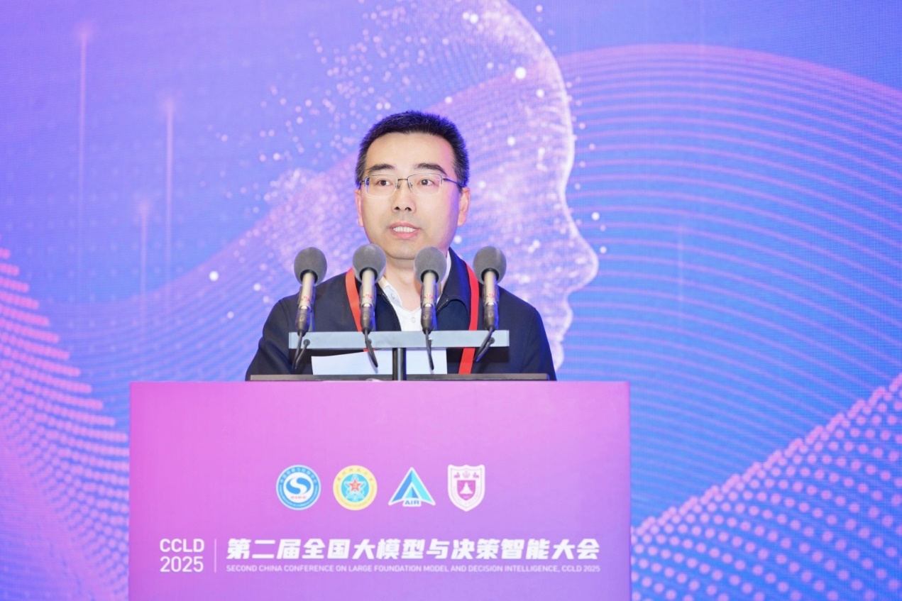 苏州市科协副主席庞振致辞