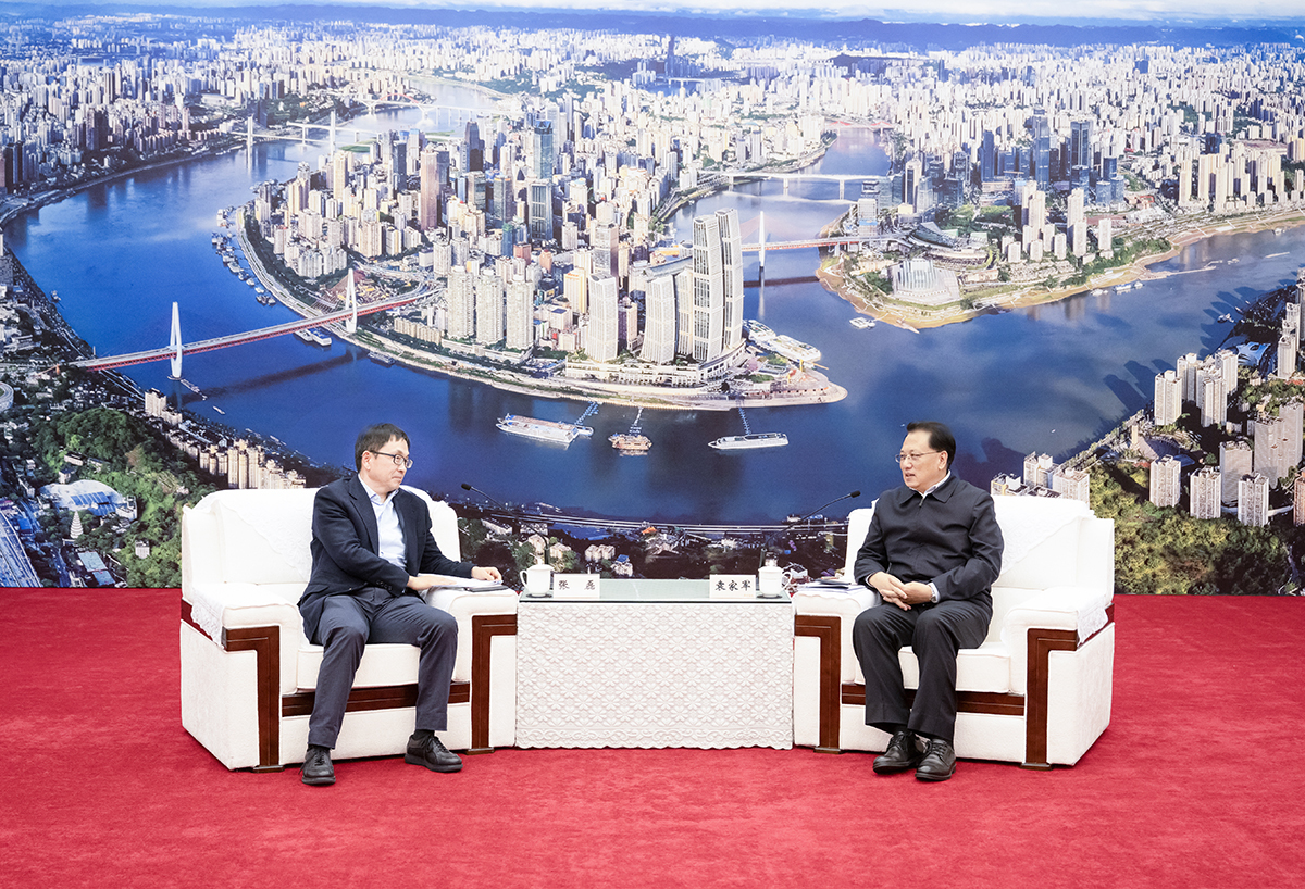 ▲12月4日下午，市委书记袁家军会见高瓴投资创始人兼首席执行官张磊。记者 刘力 摄/视觉重庆