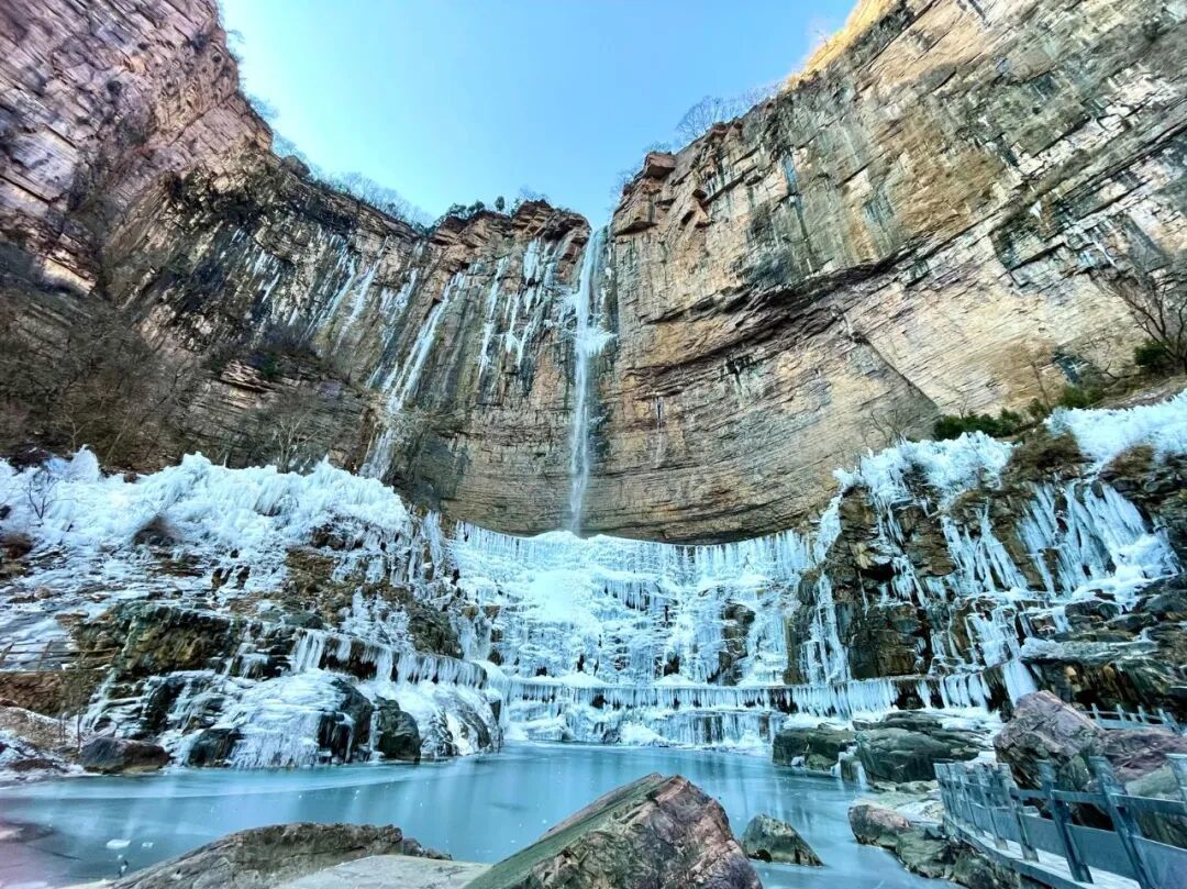 2022.1.3 拍摄地:八里沟天河瀑布 拍摄者:孙锋利.jpg
