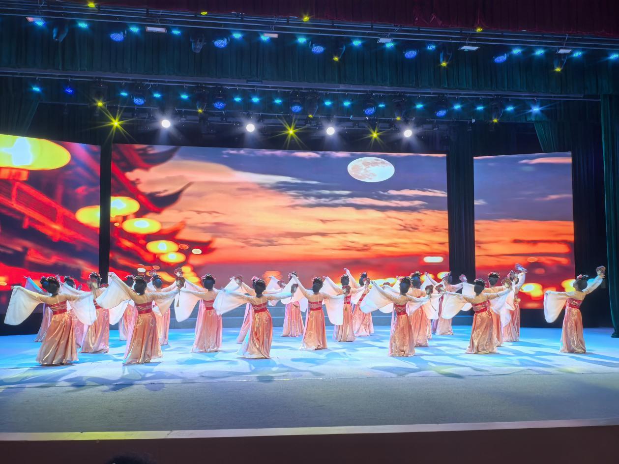 2025济宁“舞动四季”秋季汉唐舞公益培训班圆满收官