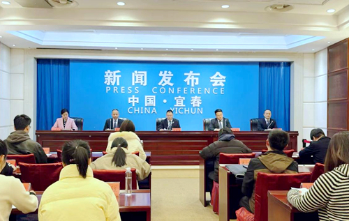 新闻发布会现场