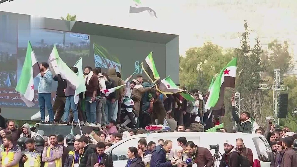 叙利亚举行活动，庆祝巴沙尔政权倒台一周年