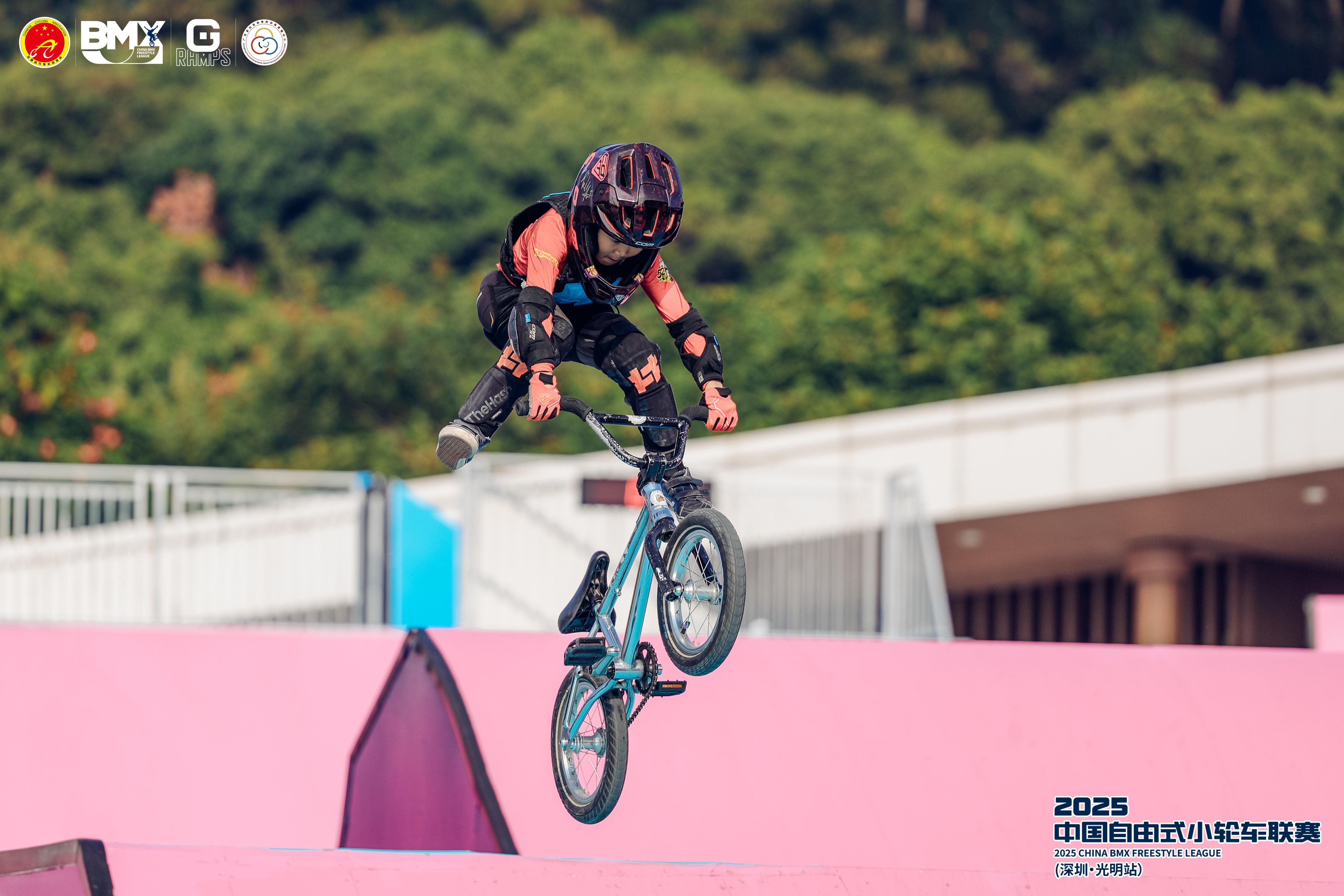 少年当“燃”!2025中国自由式小轮车联赛光明站圆满落幕!
