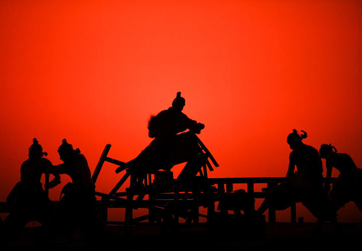 大型歷史舞臺劇《赳赳大秦》演出現場(2024年9月25日攝)。新華社記者張博文攝