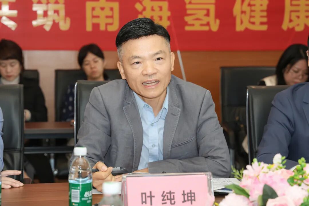 南海区卫生健康局党组成员、副局长叶纯坤